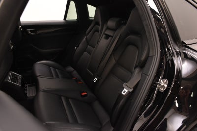 Porsche Panamera Turbo Sport Turismo PDK