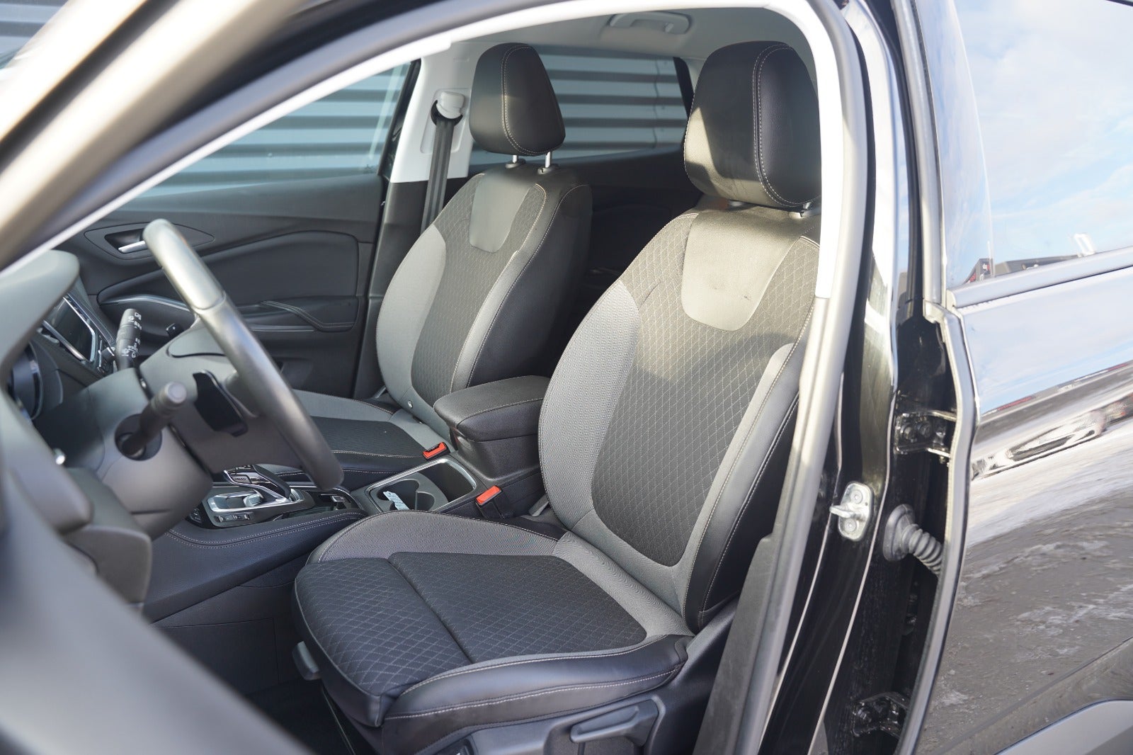 Billede af Opel Grandland X 1,6 Hybrid Ultimate aut.