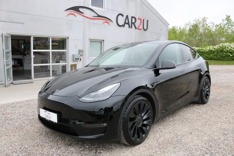 Tesla Model Y Performance AWD
