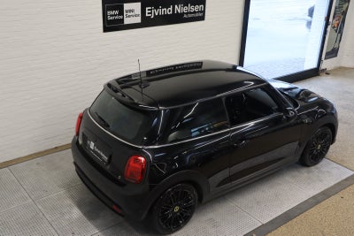 MINI Cooper SE Classic Trim