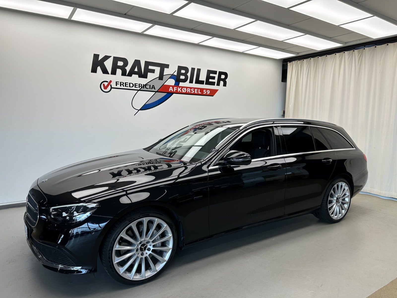 Billede af Mercedes E300 de 2,0 Business stc. aut.