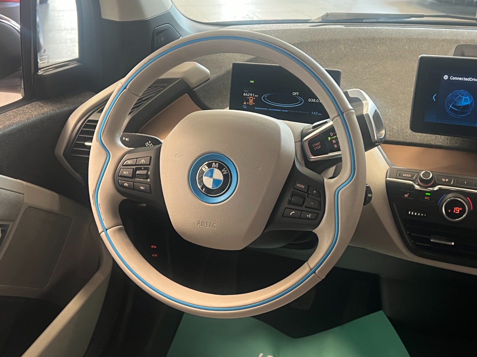 BMW i3s 2019