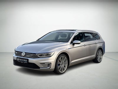 VW Passat GTE Highline Variant DSG