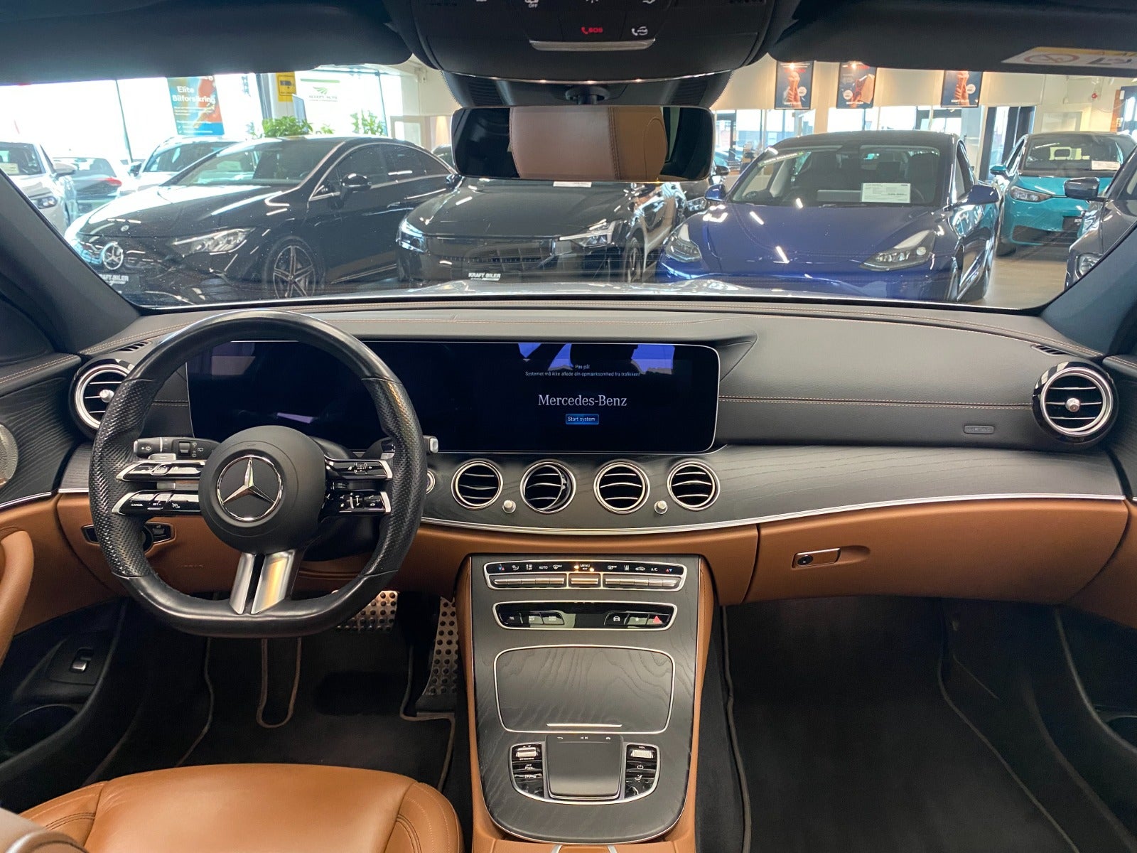 Billede af Mercedes E300 de 2,0 Advantage AMG stc. aut.