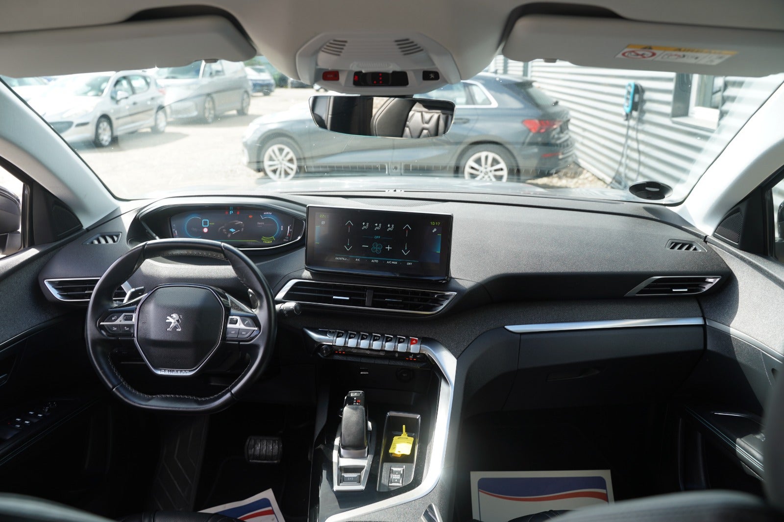 Billede af Peugeot 3008 1,6 Hybrid Selection Sport Limited EAT8