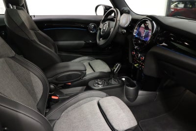 MINI Cooper SE Edition Premium Plus