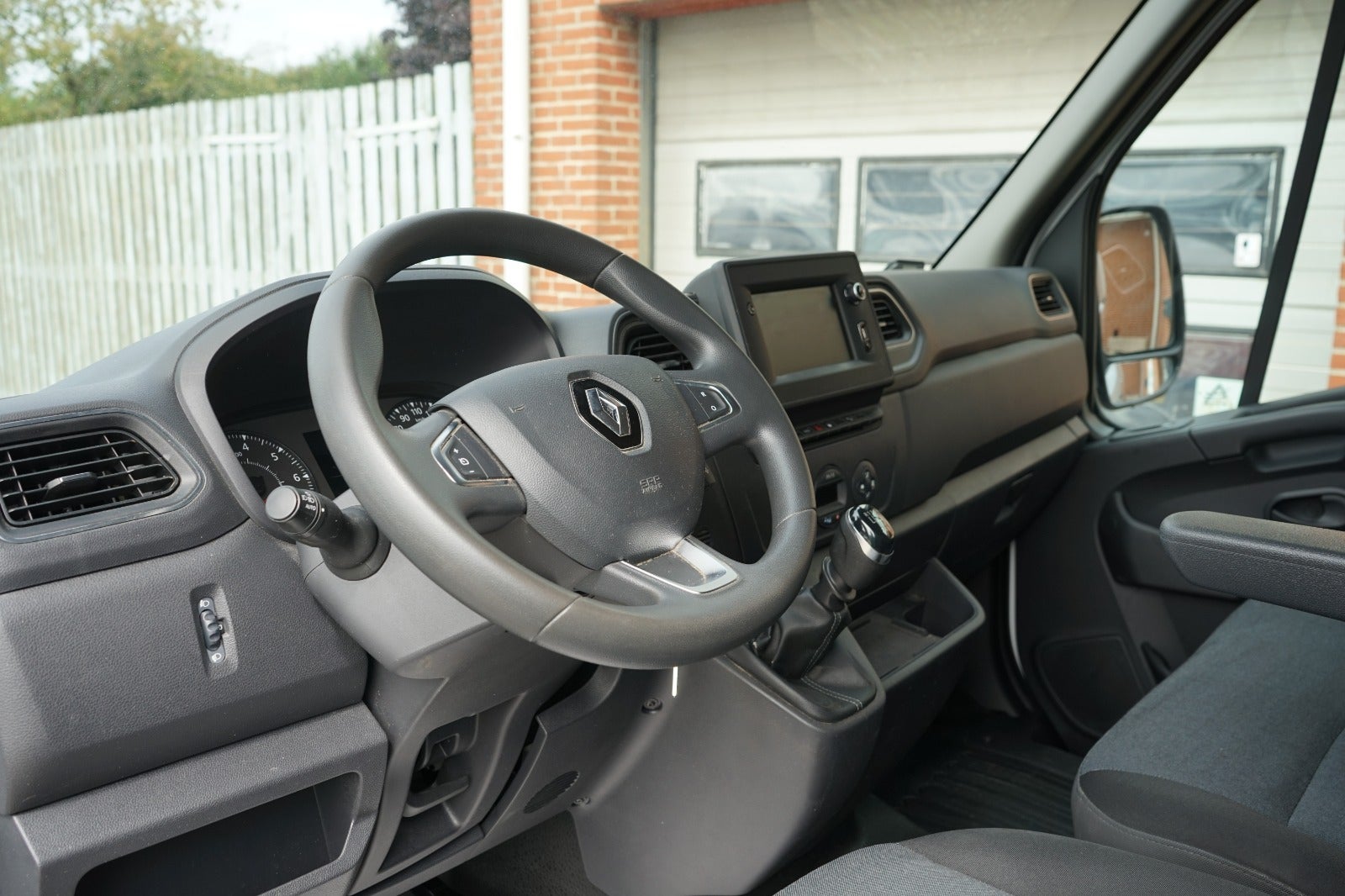 Billede af Renault Master IV T33 2,3 dCi 150 L2H2 Kassevogn