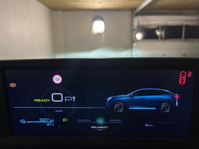 Peugeot e-3008 Allure Van