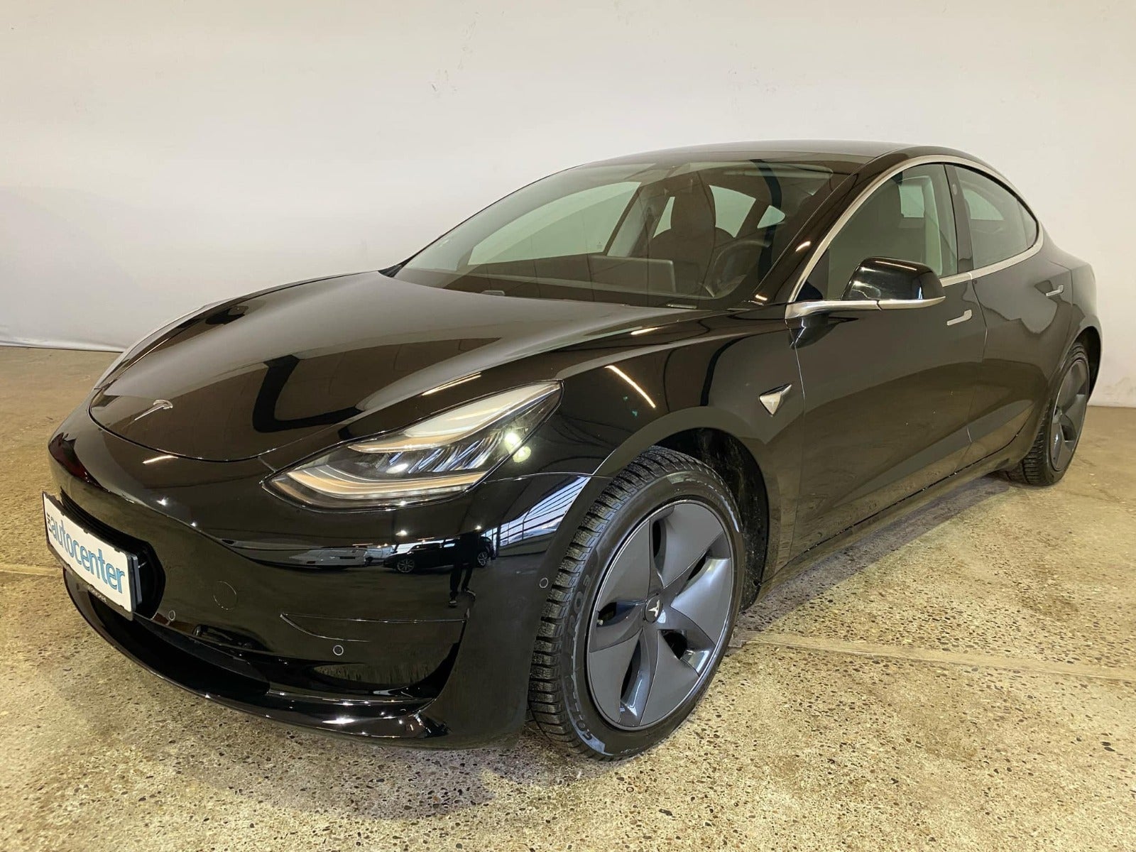 Tesla Model 3 Standard Range+ RWD