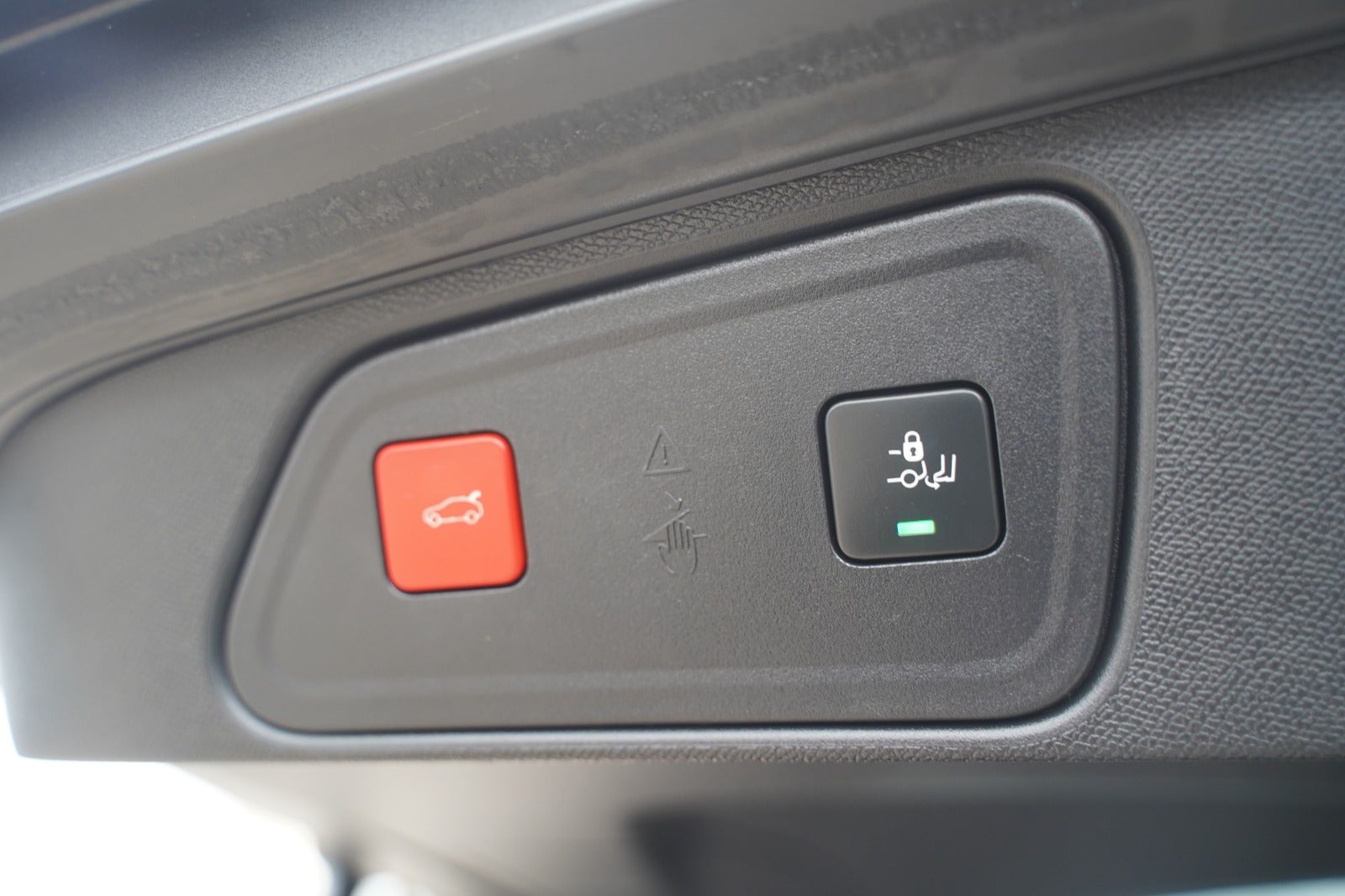 Billede af Peugeot 3008 1,6 Hybrid Allure Pack EAT8