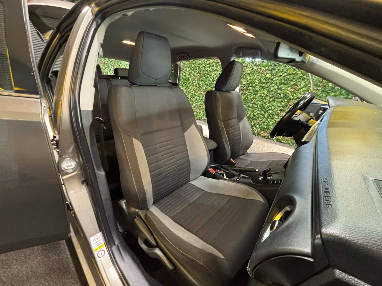 Billede af Toyota Auris 1,8 Hybrid H2 Comfort Touring Sports CVT