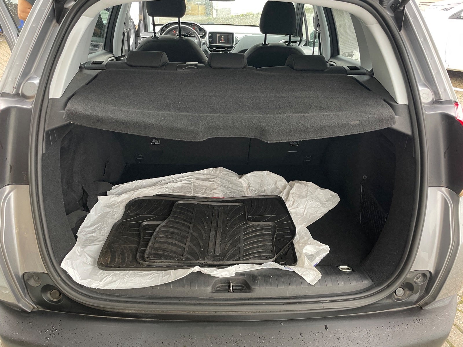 Billede af Peugeot 2008 1,2 e-VTi 82 Style ESG