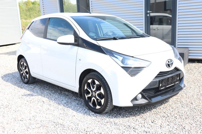 Toyota Aygo VVT-i x-press x-shift