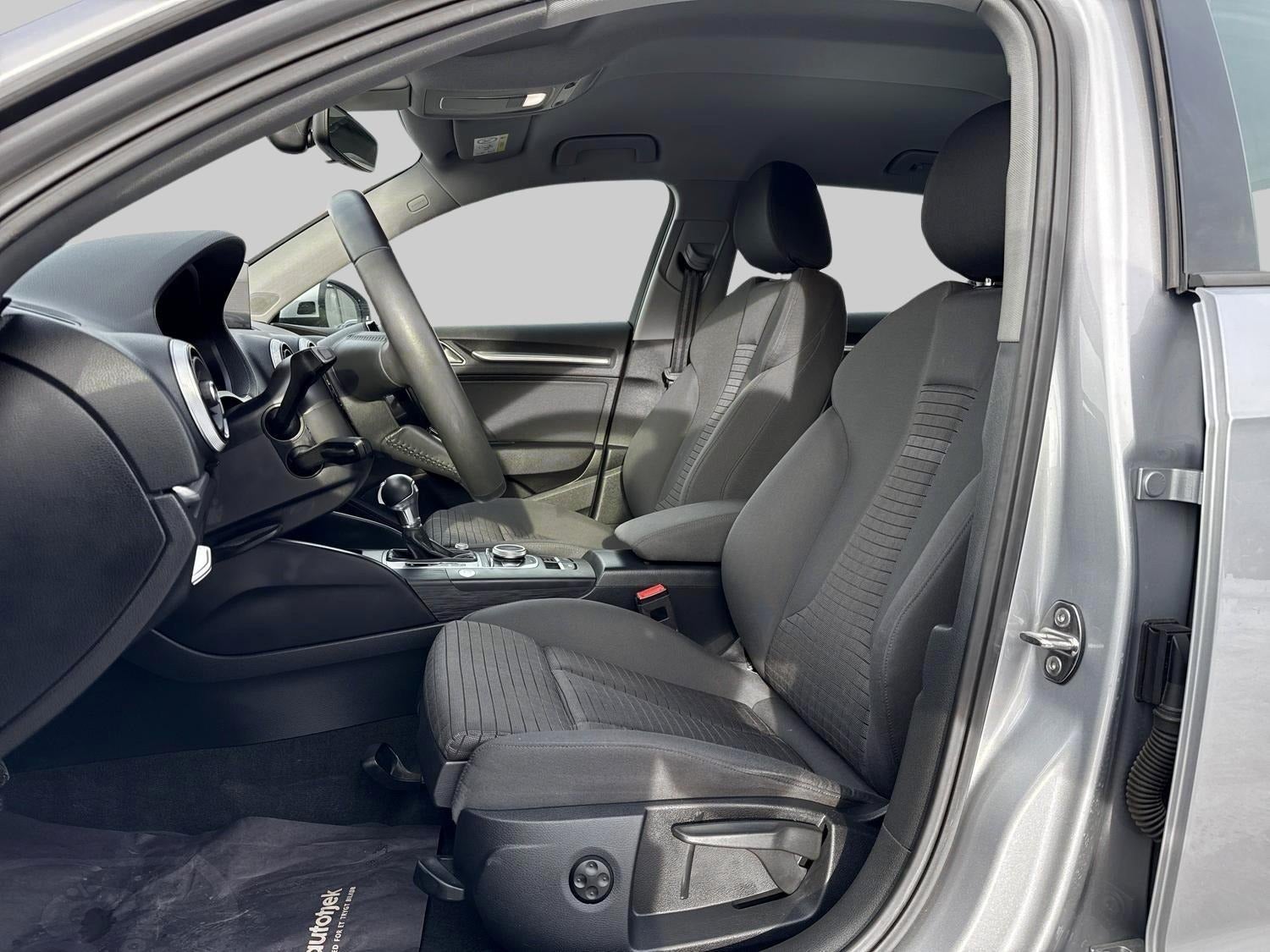 Billede af Audi A3 1,4 e-tron Sport Sportback S-tr.