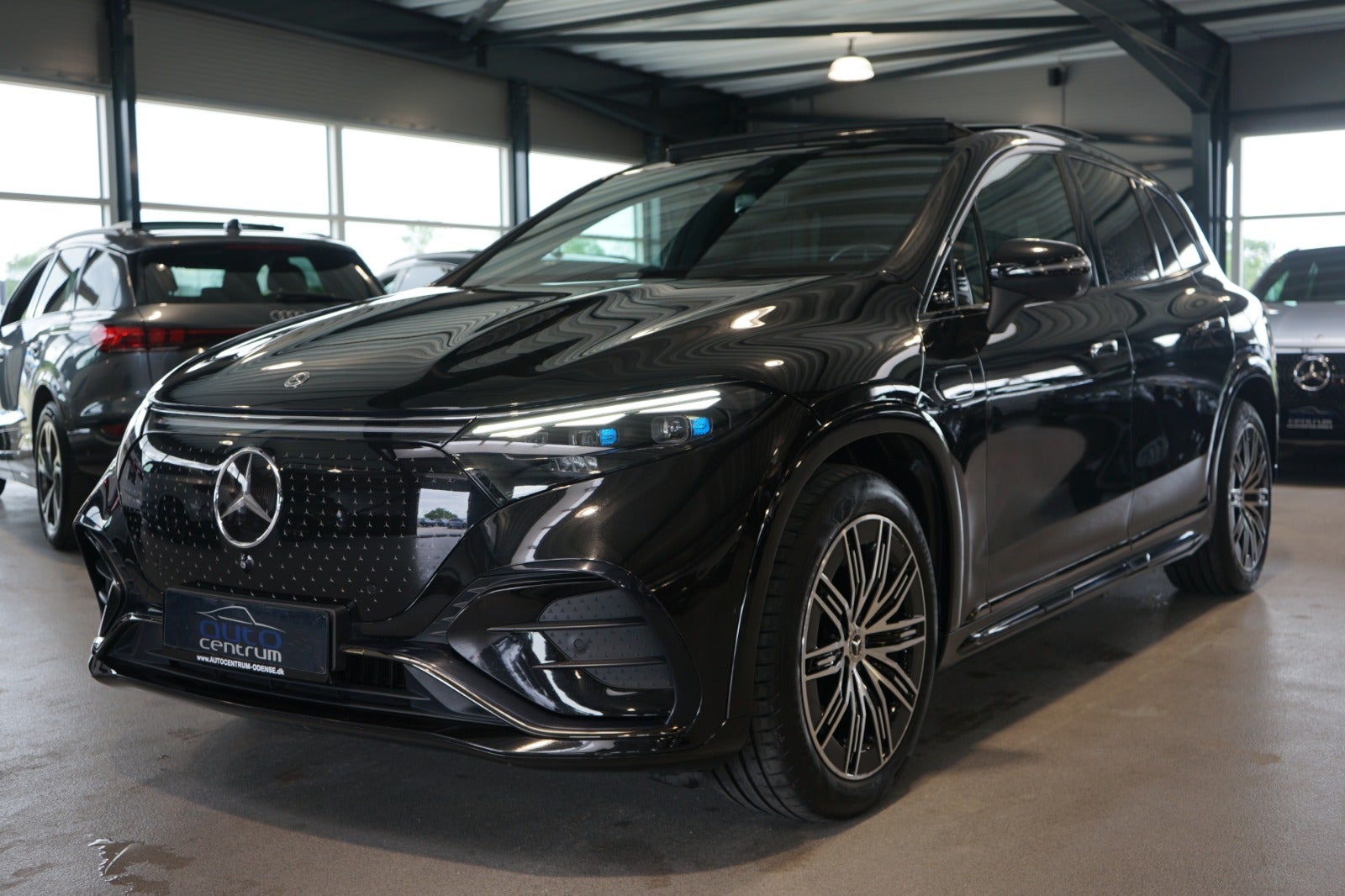 Mercedes EQS450 SUV AMG Line 4Matic