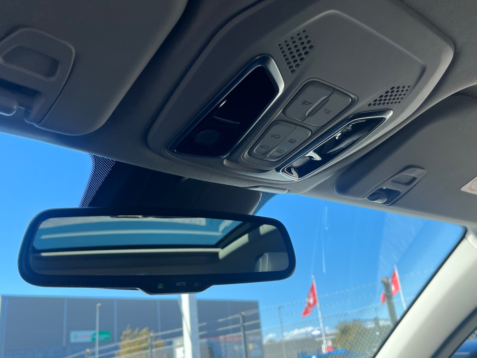 Billede af Maxus Euniq6 70 