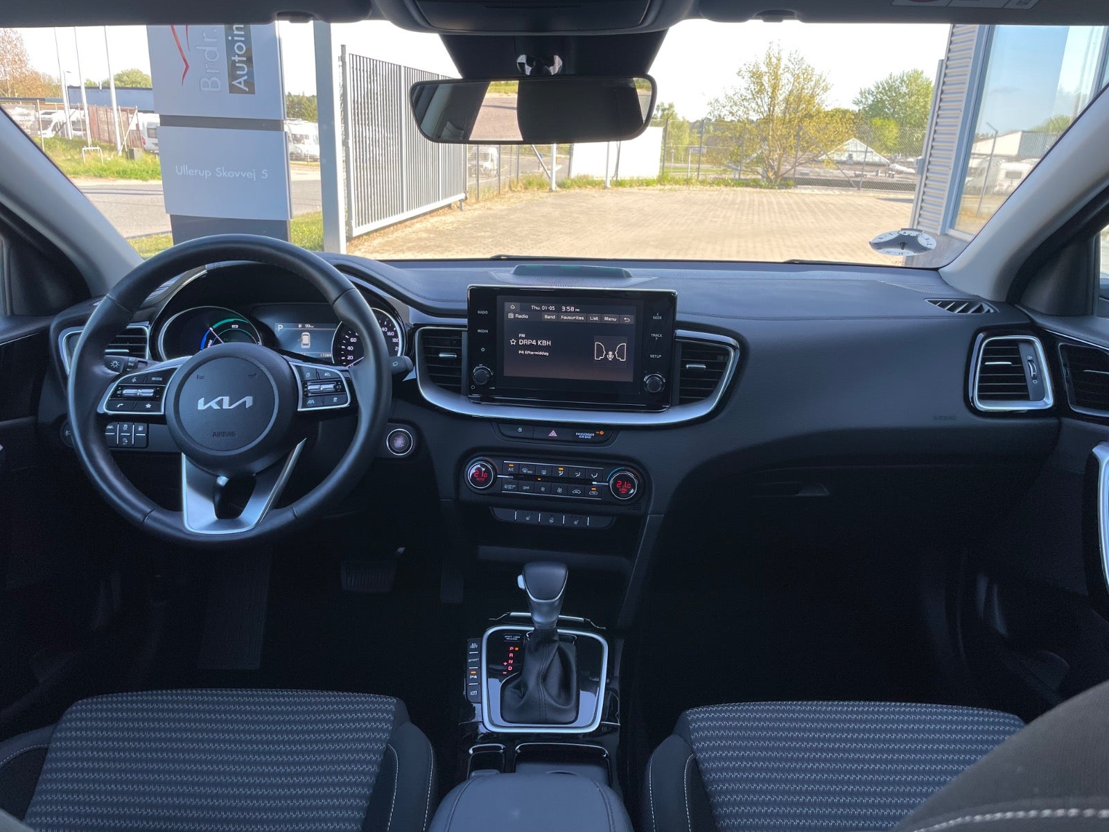 Billede af Kia Ceed 1,6 PHEV Prestige SW DCT