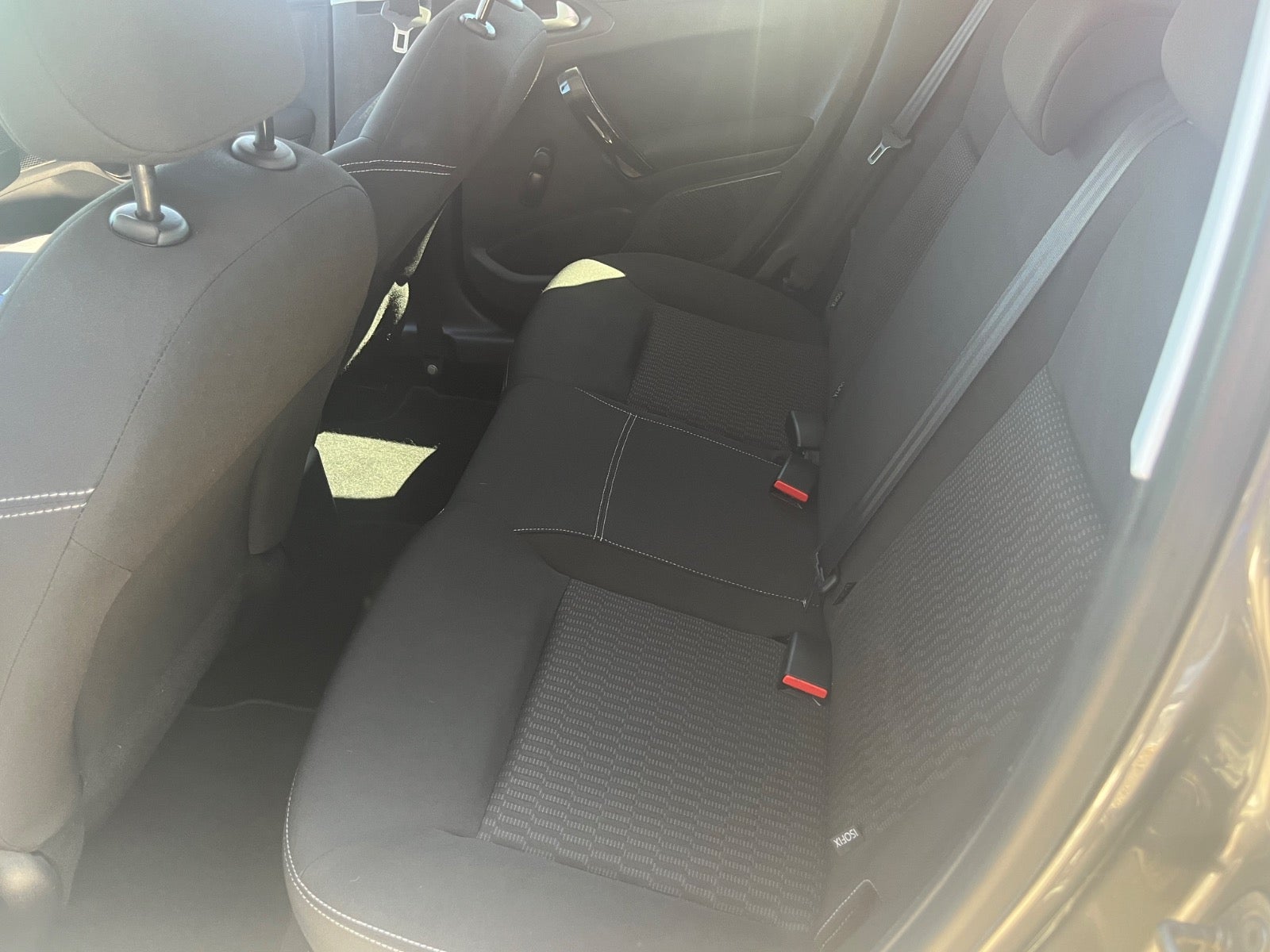 Billede af Peugeot 208 1,6 BlueHDi 100 Active