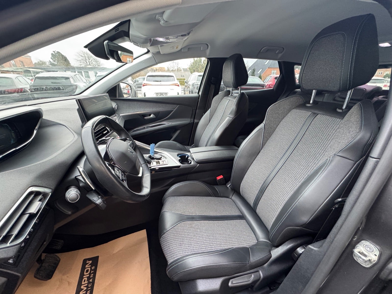 Billede af Peugeot 3008 1,6 Hybrid Allure EAT8