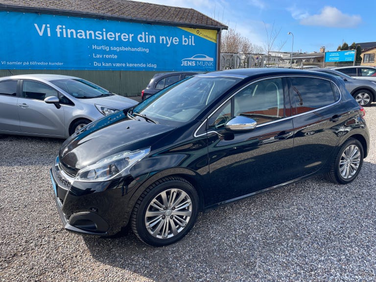 Peugeot 208 PureTech 82 Prestige
