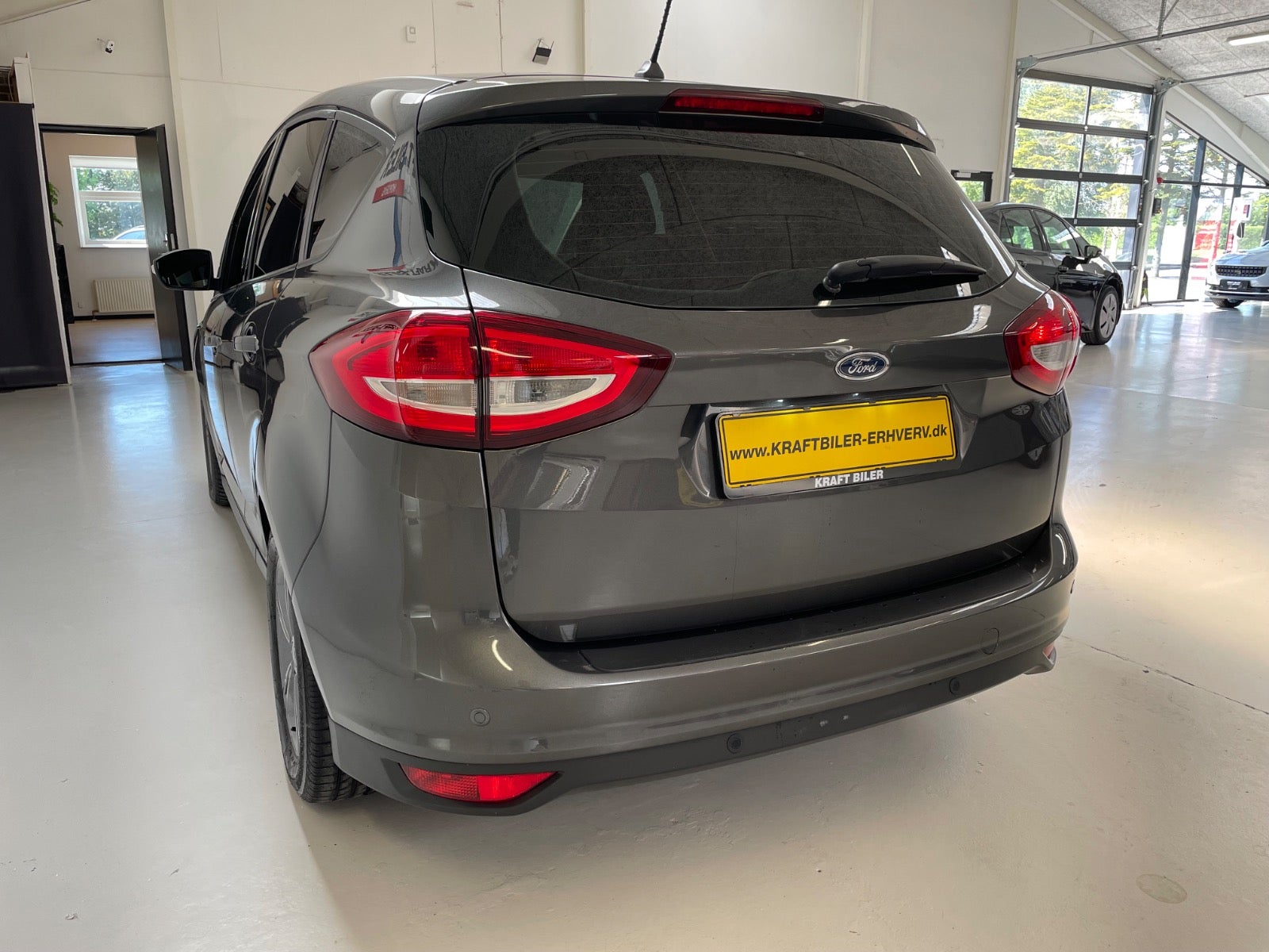 Billede af Ford C-MAX 1,5 TDCi 120 Business Van