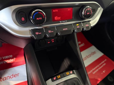 Kia Rio CVVT Premium