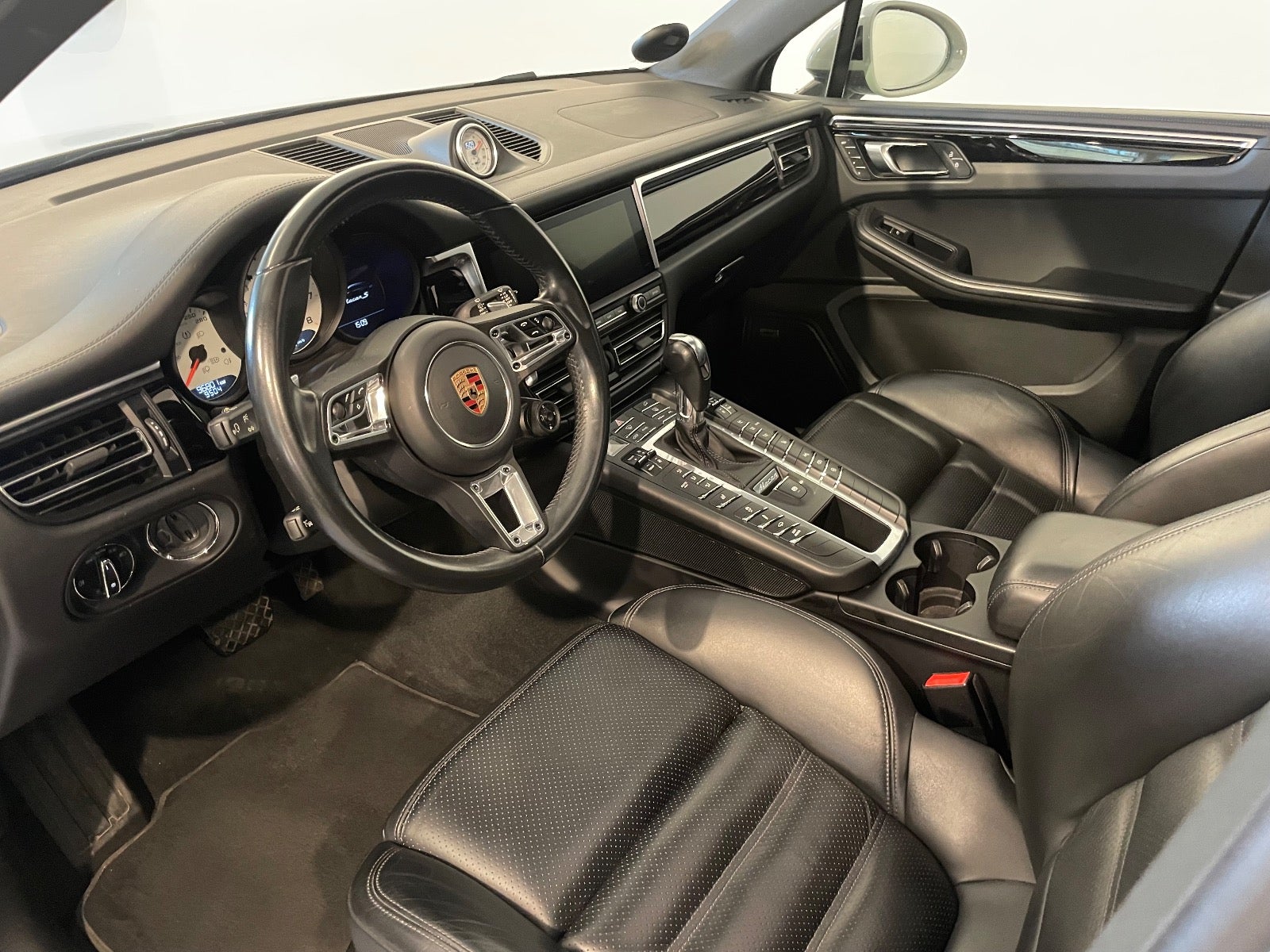 Porsche – Macan S