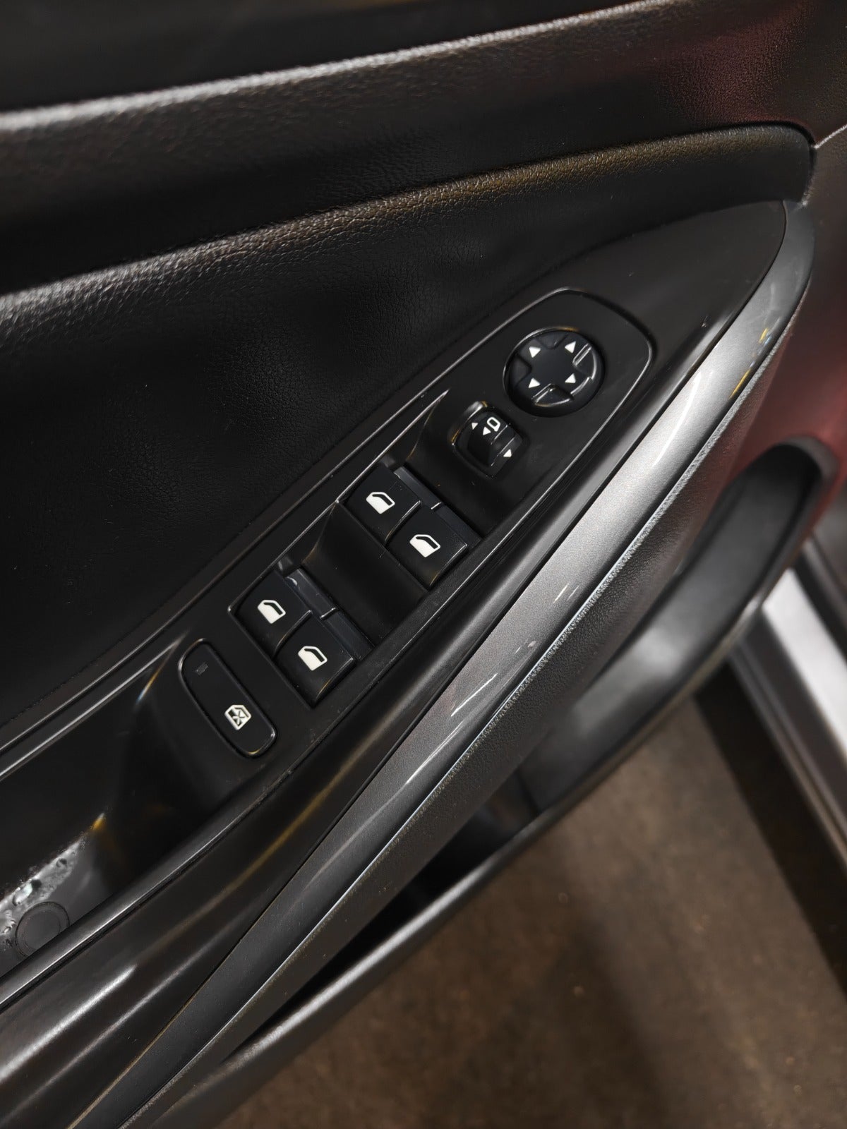 Billede af Opel Grandland X 1,6 Hybrid Innovation aut.