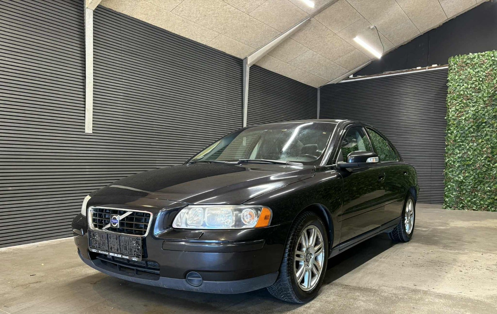 Billede af Volvo S60 2,4 170 Momentum aut.