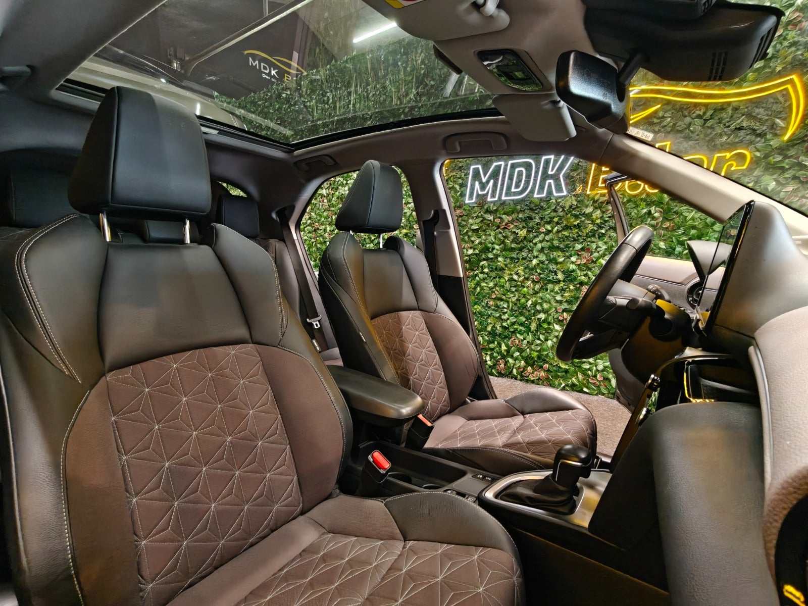 Billede af Toyota Yaris Cross 1,5 Hybrid Style Tech+ e-CVT