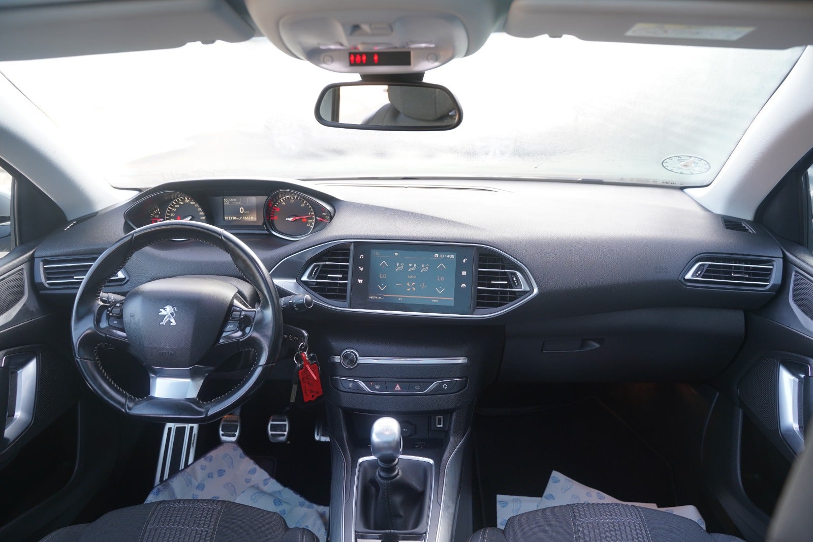 Billede af Peugeot 308 1,5 BlueHDi 130 Prestige Sky