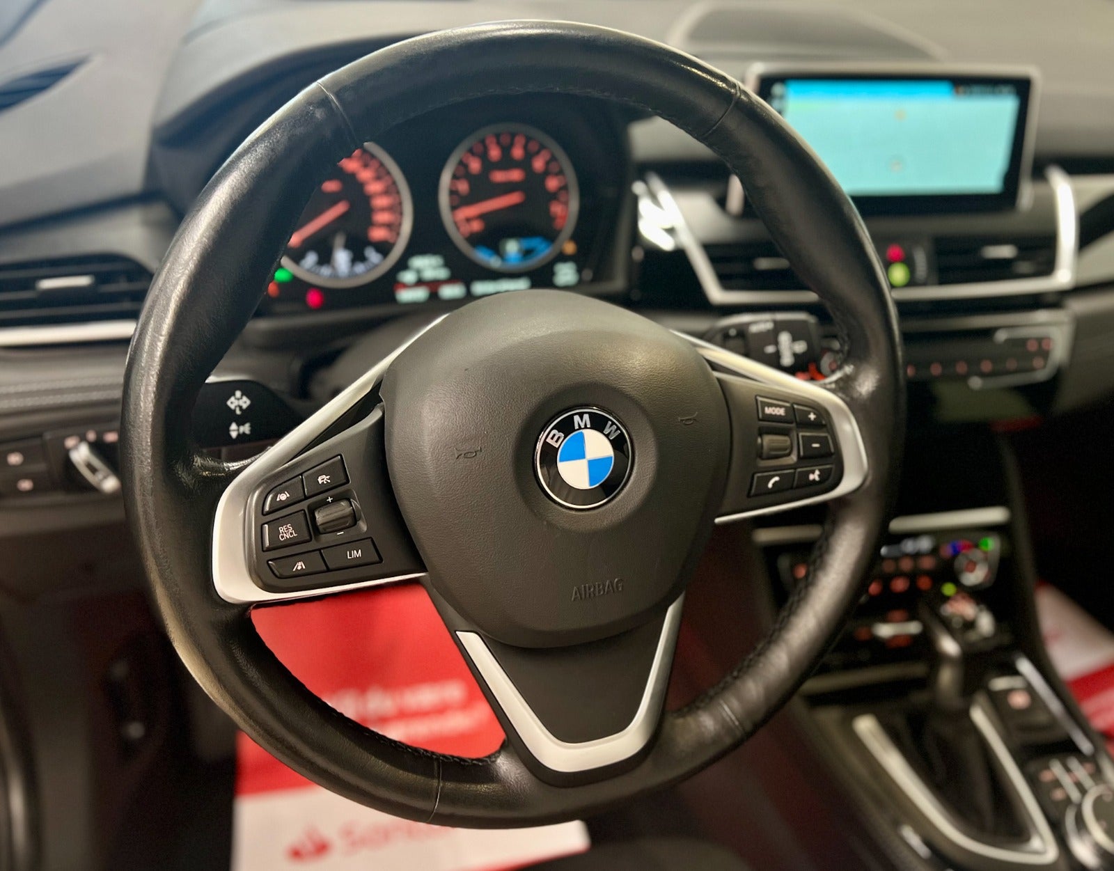 BMW 225xe 2017