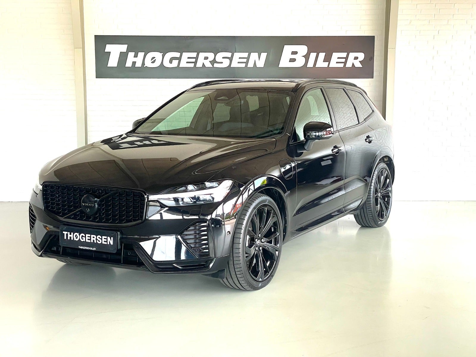 Billede af Volvo XC60 2,0 T6 ReCharge Black Edition aut. AWD