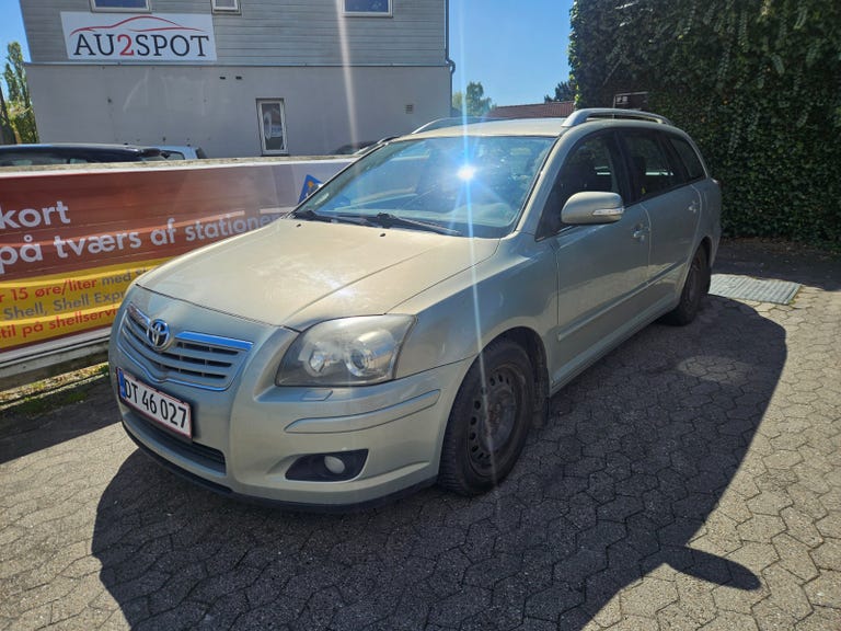 Toyota Avensis VVT-i Terra stc.