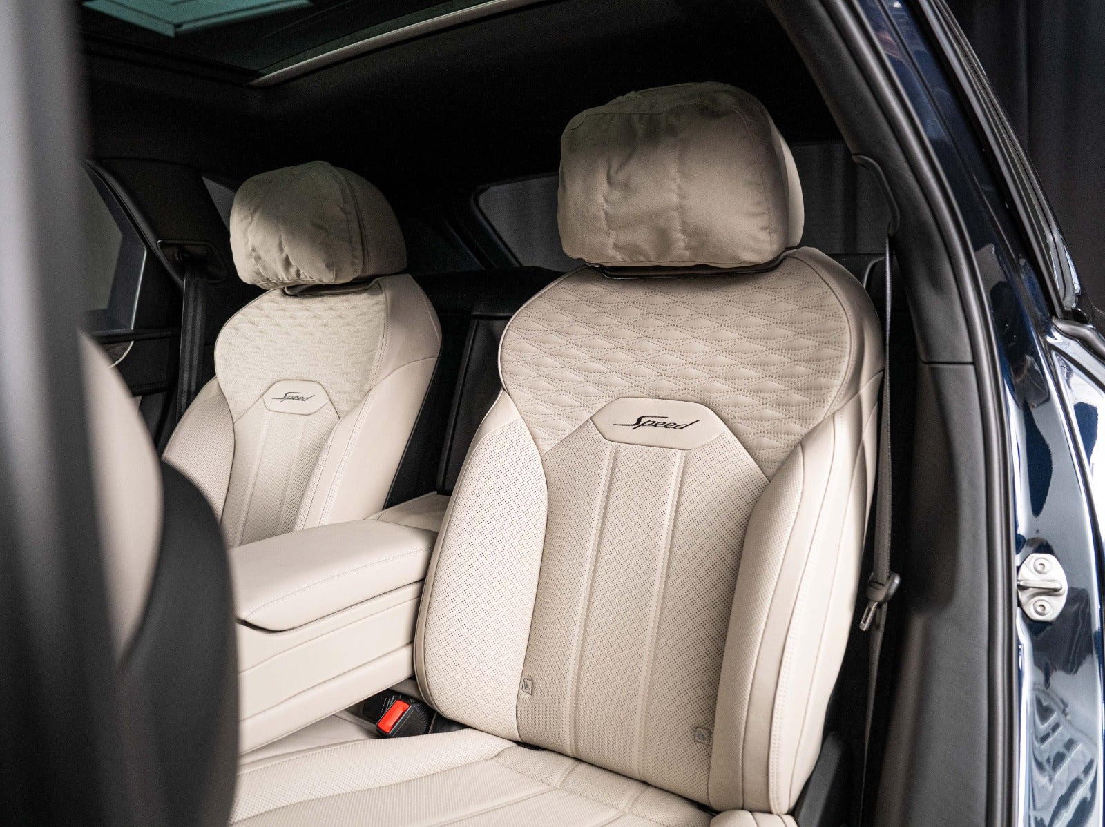 Gallery image 7 of 24