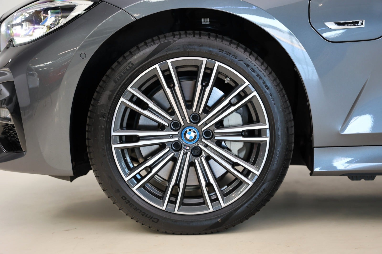 BMW 330e 2,0 Touring M-Sport xDrive aut.