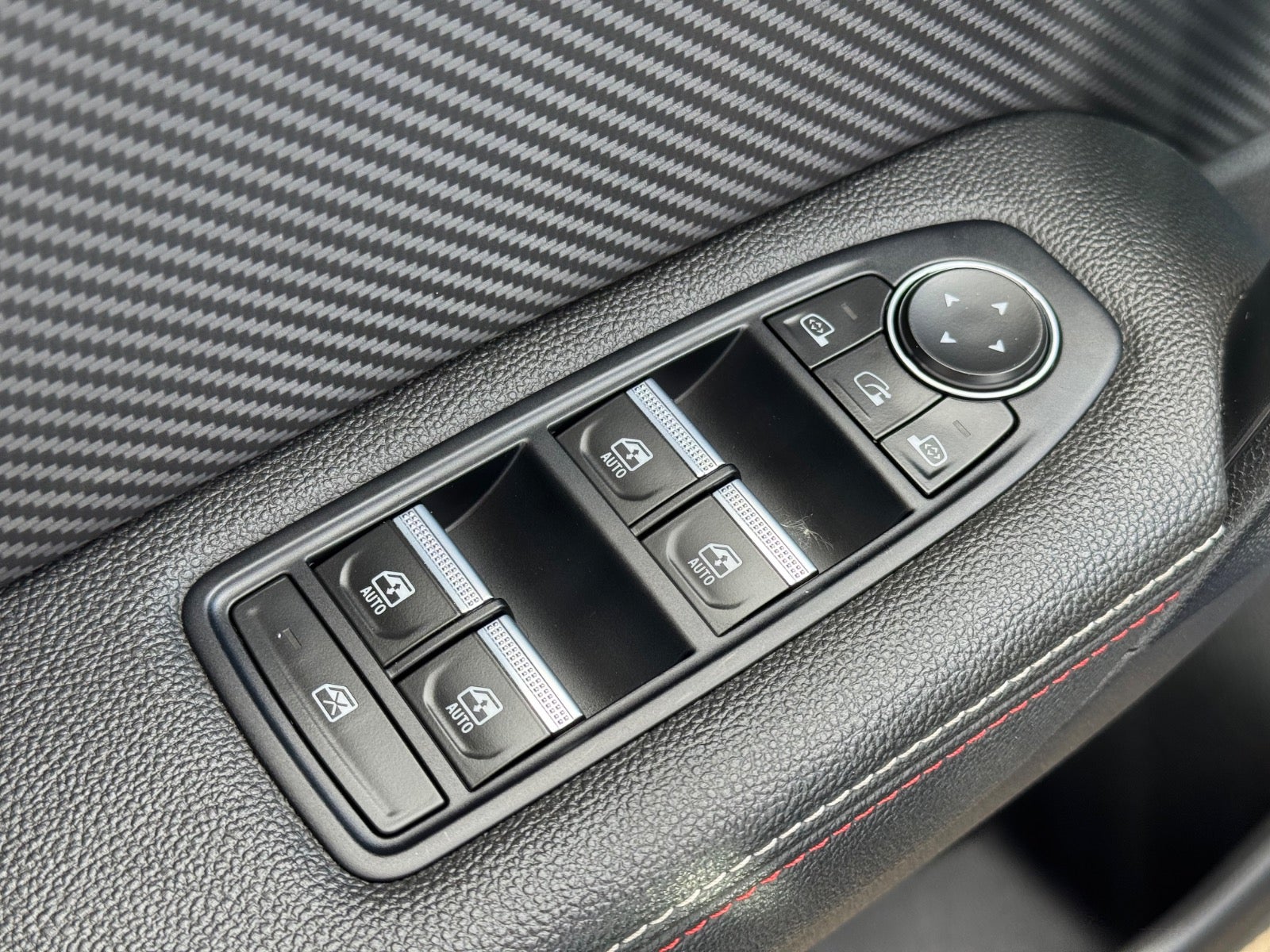 Billede af Renault Captur 1,6 E-Tech R.S. Line