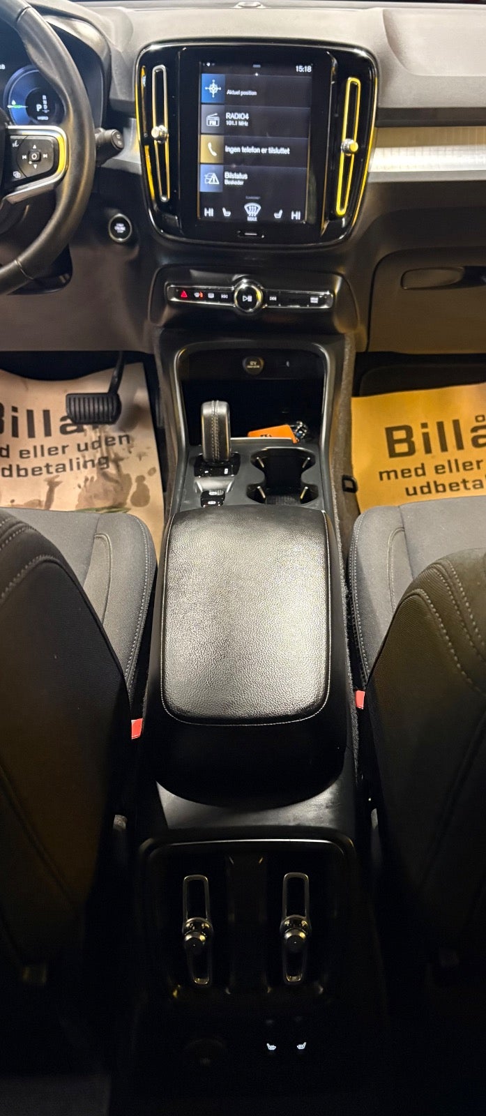 Billede af Volvo XC40 1,5 T4 ReCharge Momentum aut.