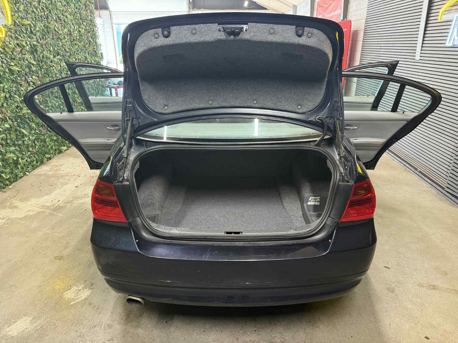 Billede af BMW 320i 2,0 