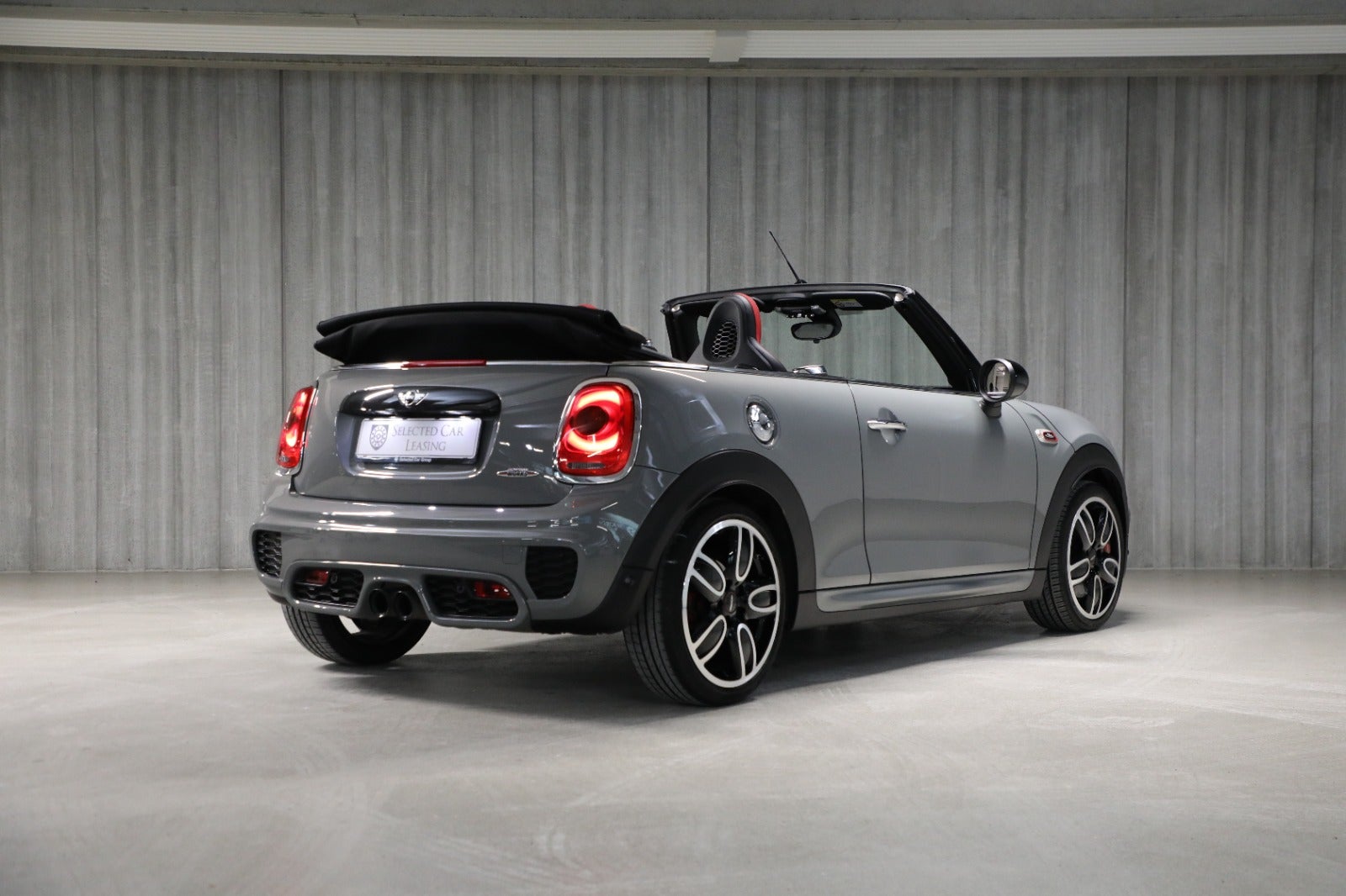 MINI Cooper S 2,0 JC Works Cabriolet aut.
