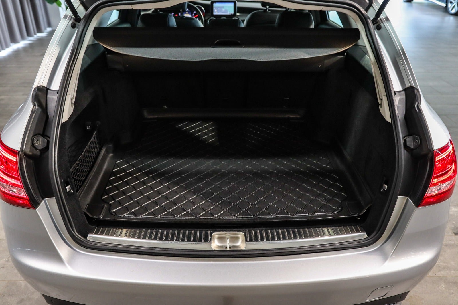 Billede af Mercedes C220 d 2,2 Avantgarde stc. aut.