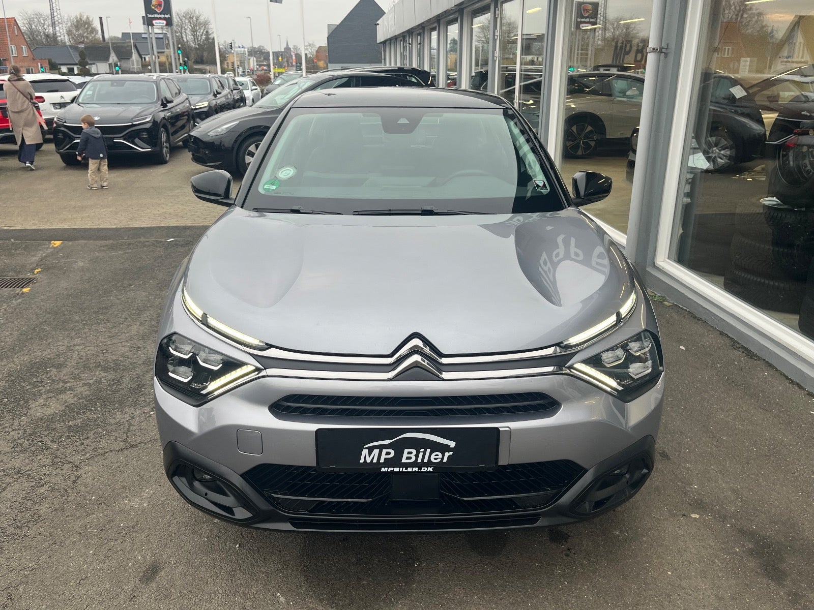 Billede af Citroën C4 X 1,2 PureTech 130 Chevron Sport EAT8