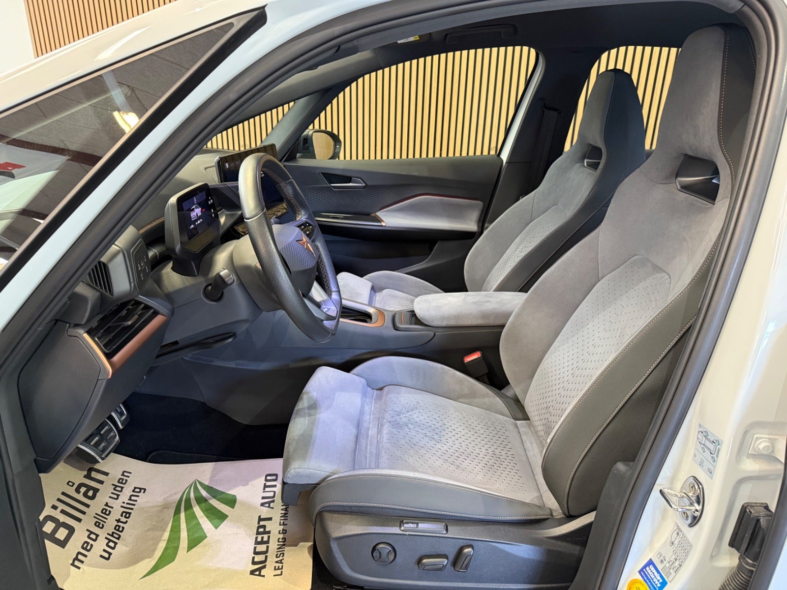 Billede af Cupra Born 77 e-Boost Dinamica Pack High