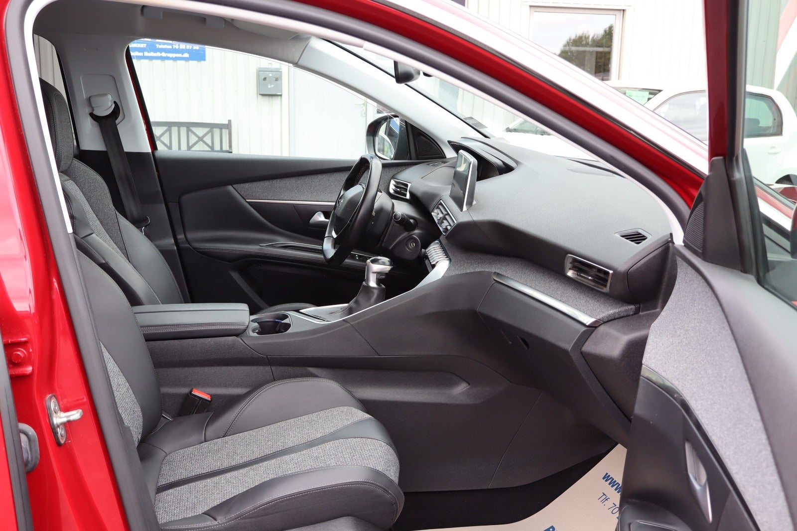 Billede af Peugeot 3008 1,2 PureTech 130 Allure