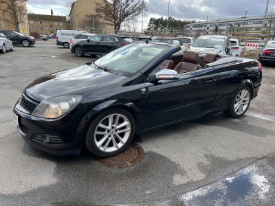 Opel Astra 2,0 Turbo TwinTop Benzin modelår 2006 km 201000 Sortmetal ABS airbag, Cabriolet, airc., 1