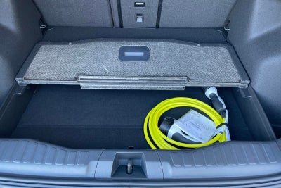 Ford Explorer Premium Extended Range