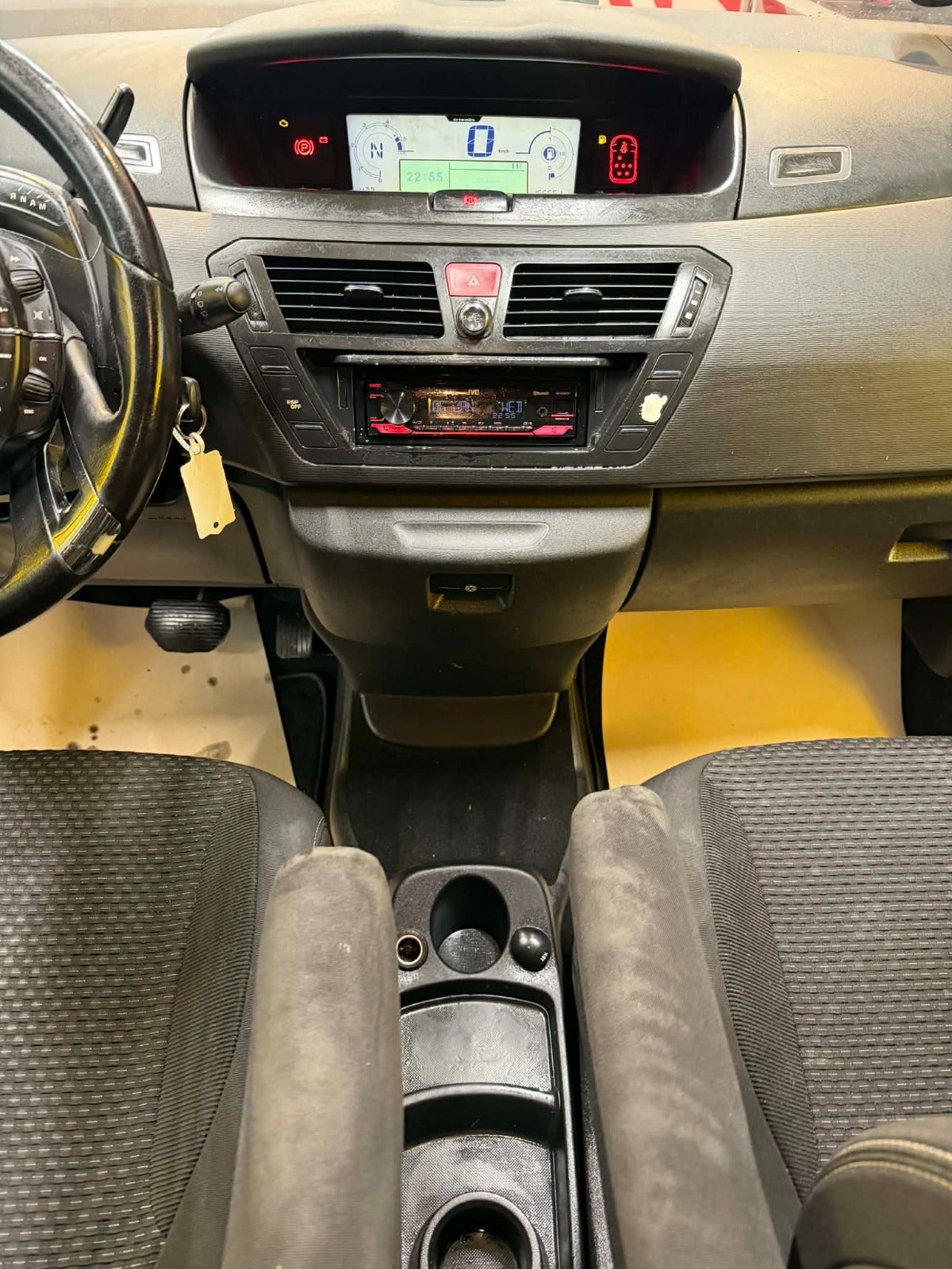 Billede af Citroën Grand C4 Picasso 1,6 HDi 110 VTR E6G 7prs