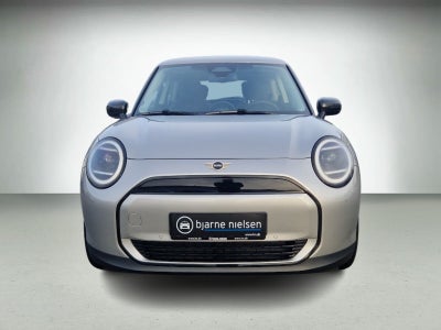 MINI Cooper E  Classic Trim L 3d