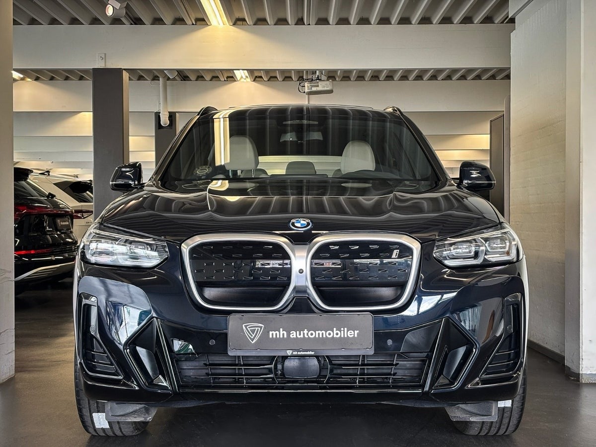 Billede af BMW iX3  Charged Plus M-Sport