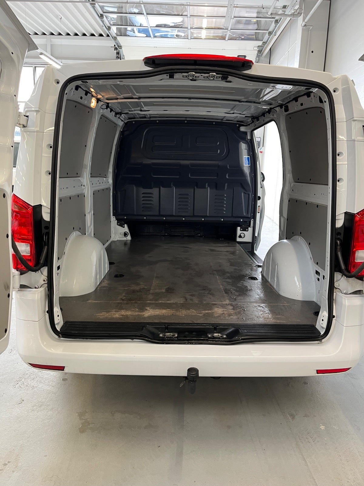 Billede af Mercedes Vito 114 2,0 CDi Kassevogn aut. L RWD